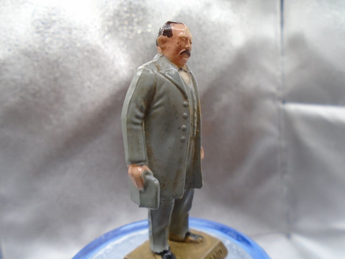 US PRESIDENT FIGURINES